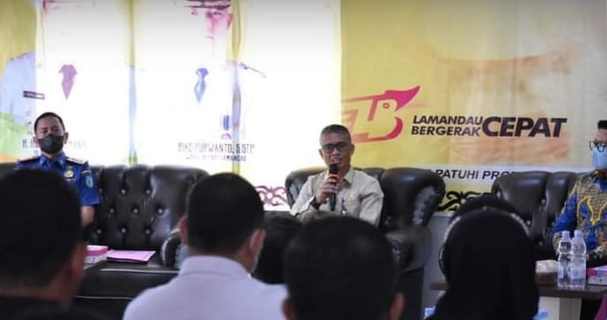 Sekda Lamandau Buka Sosialisasi Penggunaan Alat Pemadam Api Portable