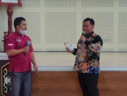 Bupati Dukung Warga Selatan Kembangkan Minyak Kelapa