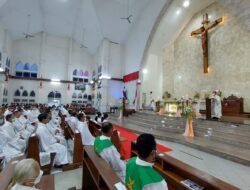 PESTA PERAK TAHBISAN 2 IMAM DIOSESAN-Menjadi Gembala dan Saluran Rahmat Allah PESTA PERAK TAHBISAN 2 IMAM DIOSESAN-Menjadi Gembala dan Saluran Rahmat Allah