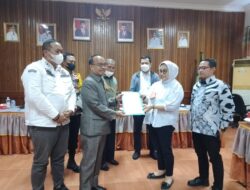 Pemkab Tagih Komitmen Sinar Mas Group Pemkab Tagih Komitmen Sinar Mas Group