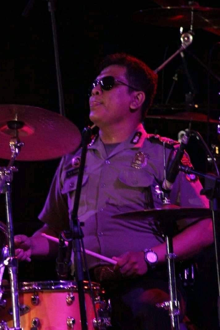 Anggota Polri Jadi Musisi