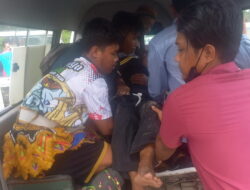 Pikap Rombongan Pawai Nasi Adab Terbalik