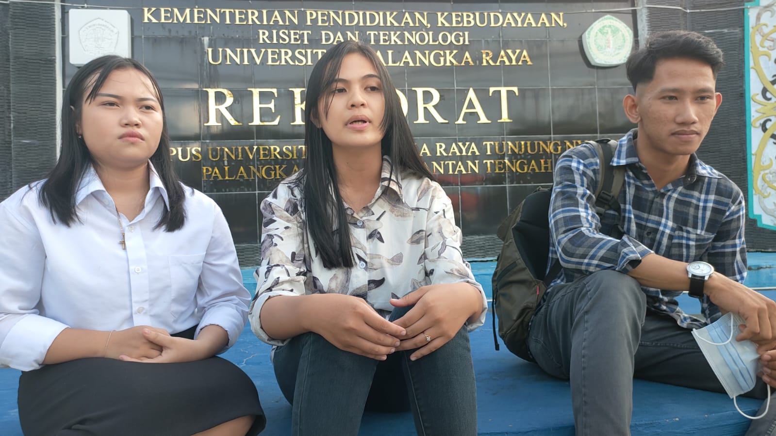 Pemuda Murung Raya Terima Beasiswa dari PT IMK