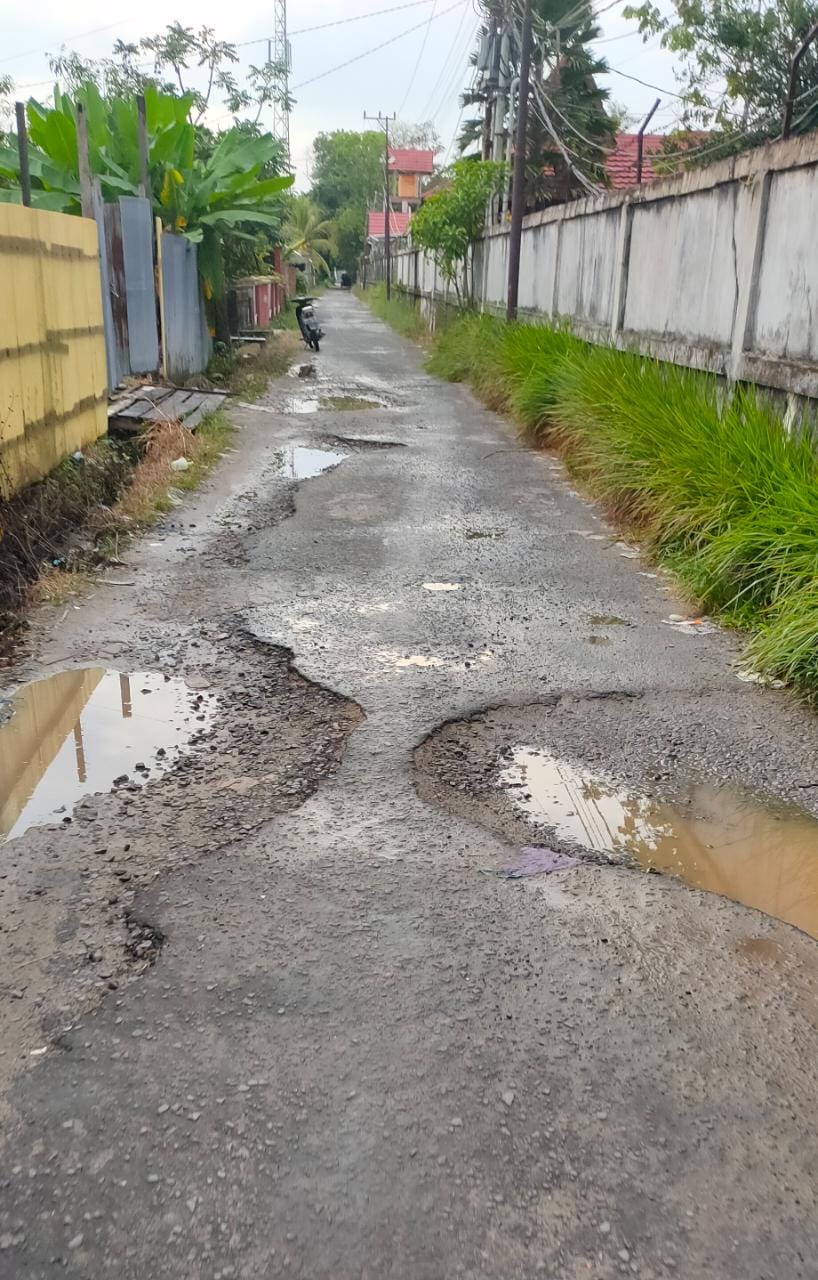 2023, Pemda Diminta Fokus Perbaiki Jalan Kota