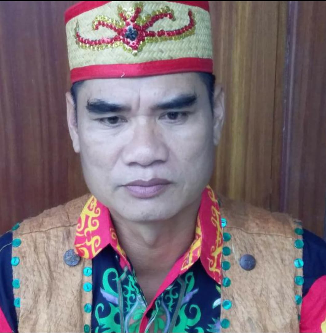 Romong: Hinting Adat Bisa Tersesat