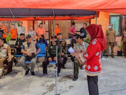 Pj Bupati Barsel Salurkan 10 Ribu Paket Sembako Pj Bupati Barsel Salurkan 10 Ribu Paket Sembako