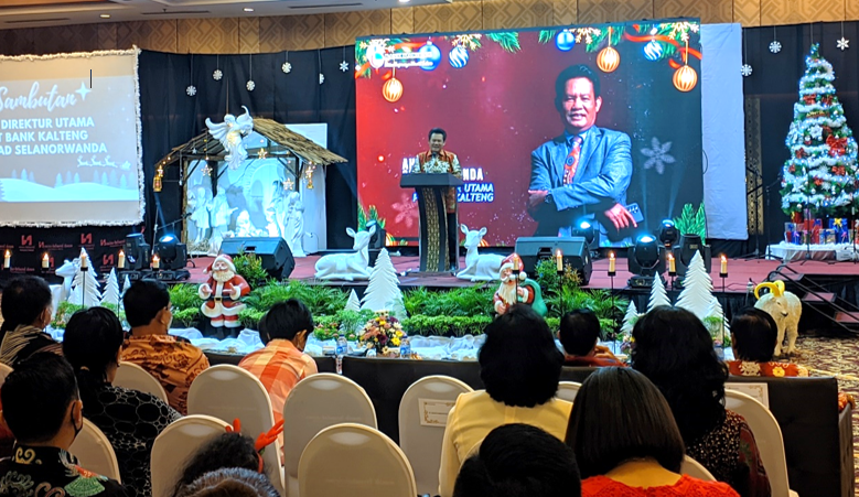 Perayaan Natal Keluarga Besar Bank Kalteng Meriah