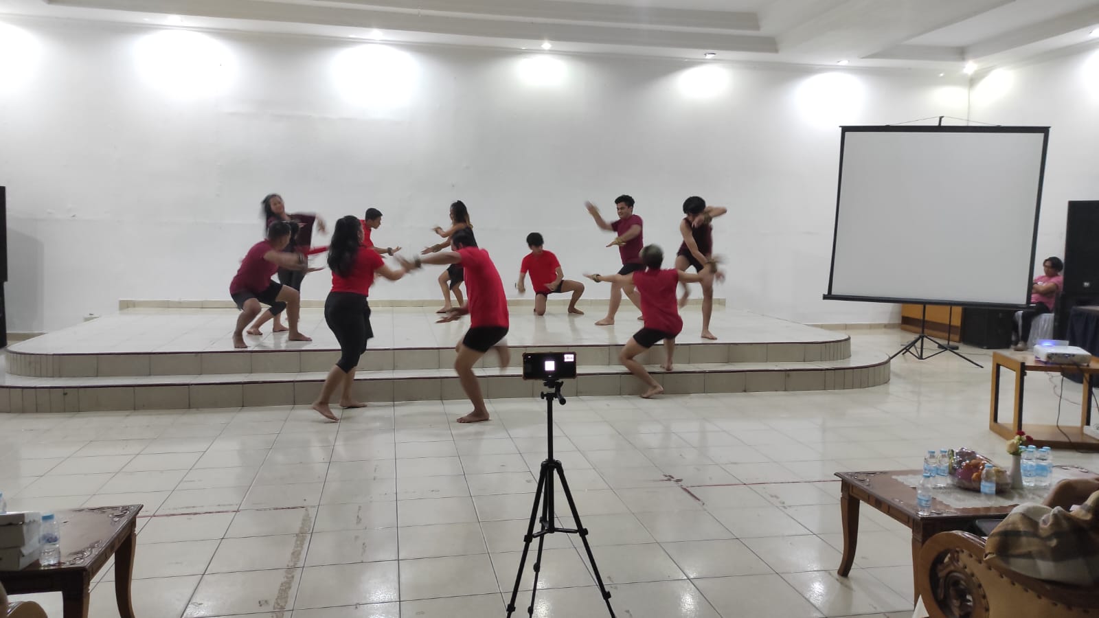 ARUH-Karya Seni Berbasis Nilai Tradisional