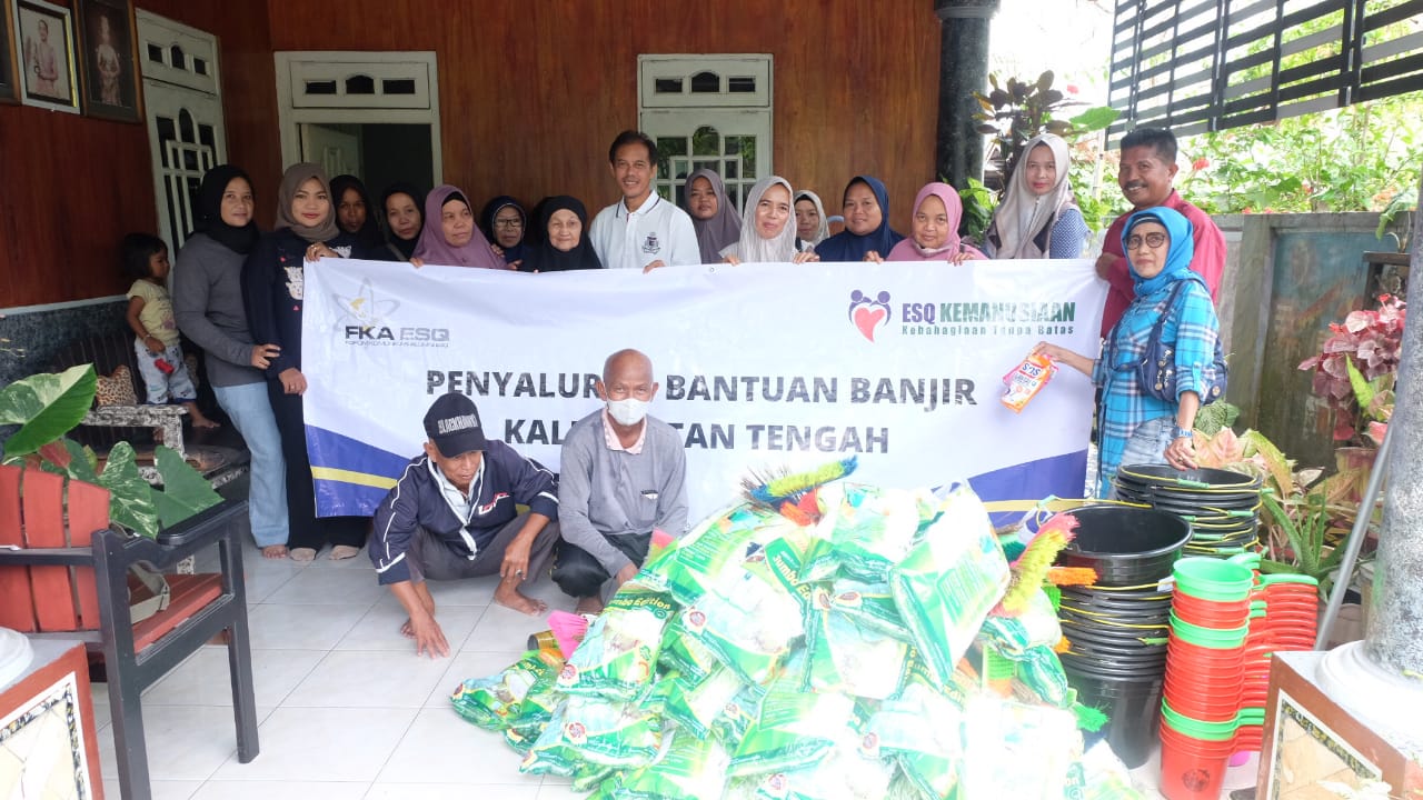 ESQ Kemanusiaan Wilayah Kalteng Salurkan Bantuan Alat Kebersihan 