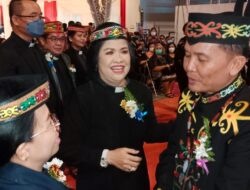 Ketum DAD Hadiri Natal Dusmala, Ini Pesan Pentingnya Ketum DAD Hadiri Natal Dusmala, Ini Pesan Pentingnya