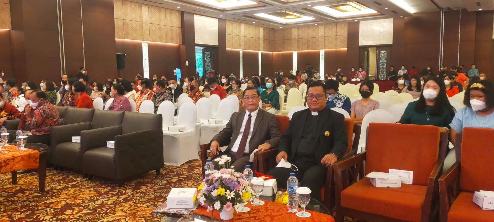 Perayaan Natal Keluarga Besar Bank Kalteng Meriah