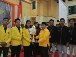 Mahasiawa FH UPR Raih Juara Pertama Lomba Debat Hukum Se-Kalteng