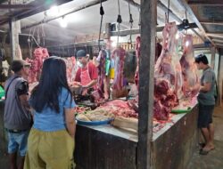 Jelang Tahun Baru Harga Daging Ayam dan Telur Naik