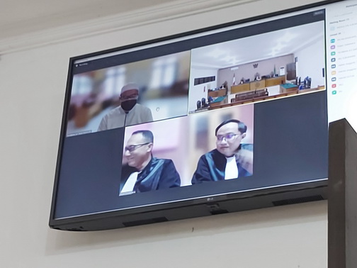 Sempat Berstatus Buron, Mantan Plt Sekretaris KPU Sukamara Sidang Perdana