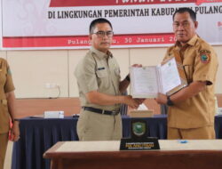 Sekda Pulpis Hadiri Penandatanganan Perjanjian Kinerja Perangkat Daerah 2023