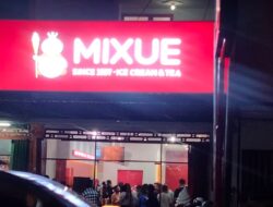 Warga Padati Gerai Pembukaan Mixue Palangka Raya