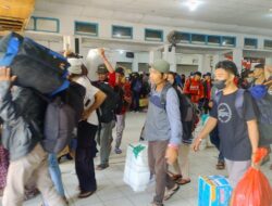 Arus Mudik di Pelabuhan Sampit Mulai Terjadi