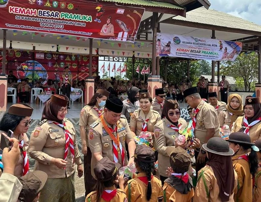 Ribuan Pelajar Meriahkan Kemah Besar Pramuka Se-Kotim