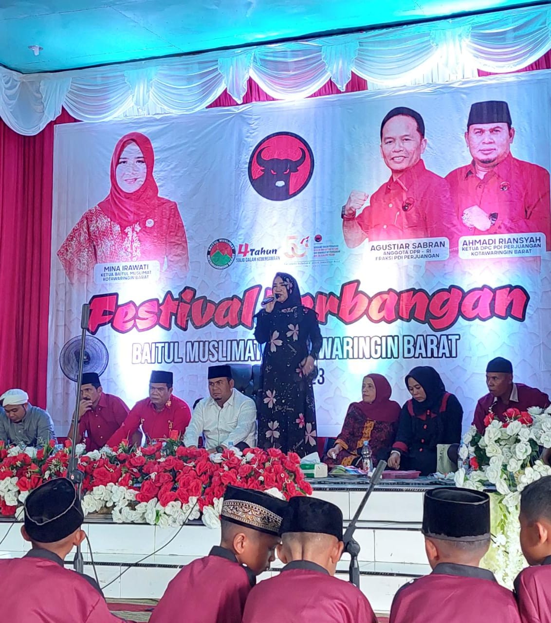 PERINGATI HARLA KE-4-Baitul Muslimat Kobar Gelar Festival Terbangan 