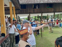 123 TURIS ASING KELILING PANGKALAN BUN 