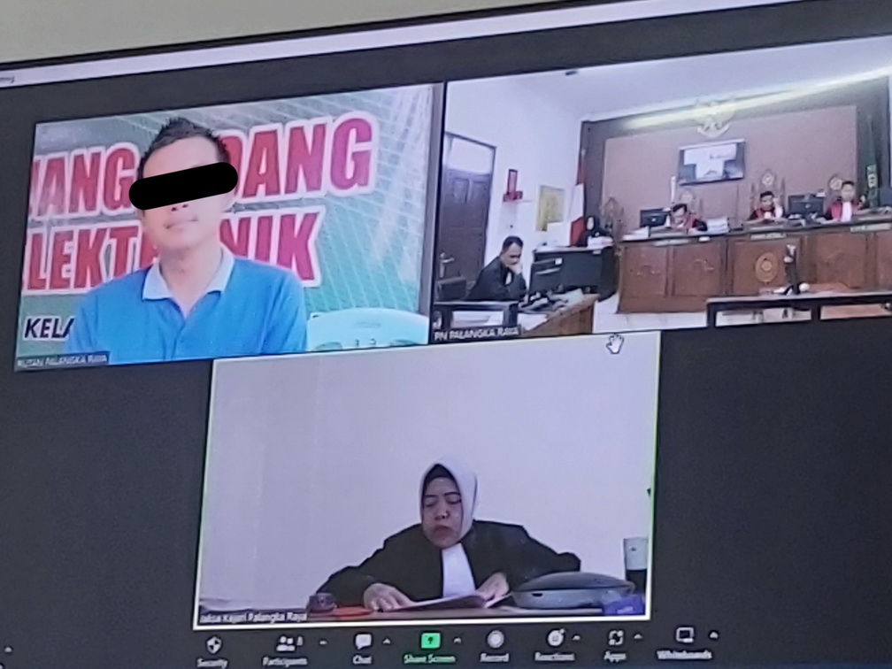 Gadaikan Ponsel Belanda, Ojeng Terancam 1,5 Tahun Penjara