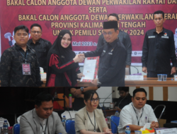 CALON DPD RI-Bidan Sean dan Bella Brittani Bahat Pendaftar Pertama