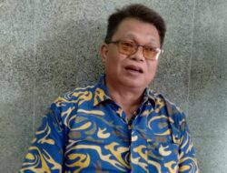 TRUK KAYU LOG MASUK KOTA-Jangan Biarkan Angkutan ODOL Melintas di Jalan Perkotaan