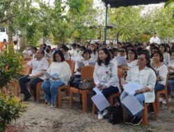 SUKA CITA UMAT NASRANI PADA IBADAH PASKAH KELUARGA BESAR FAKULTAS PERTANIAN UPR SUKA CITA UMAT NASRANI PADA IBADAH PASKAH KELUARGA BESAR FAKULTAS PERTANIAN UPR