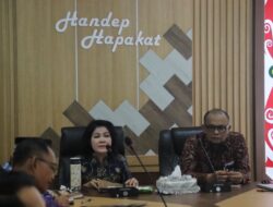 Bupati Pulpis Hadiri Monev Perizinan Pengadaan Barang dan Jasa