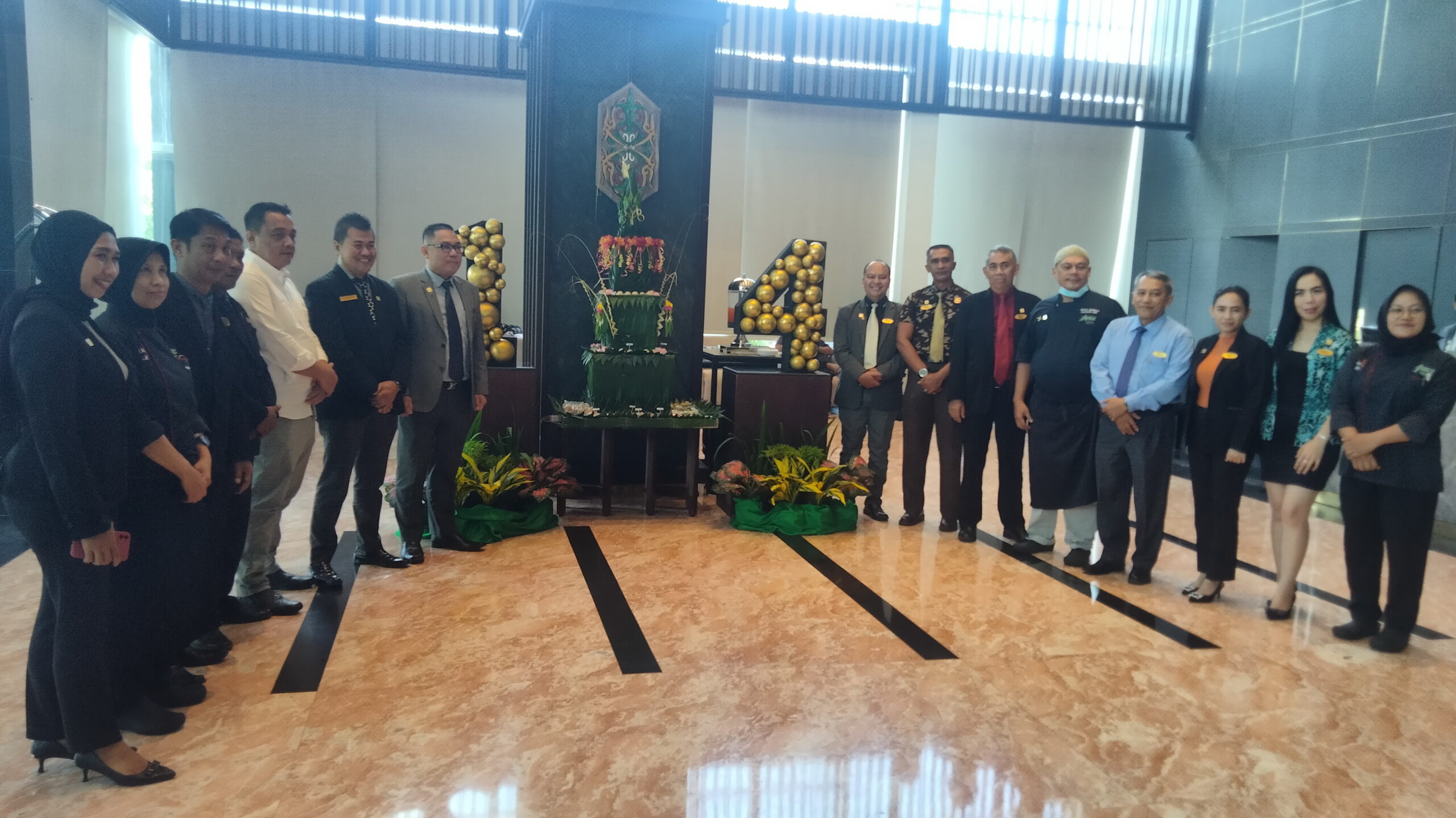 14 TAHUN AQUARIUS BOUTIQUE HOTEL-Selalu Berinovasi Memberikan yang Terbaik