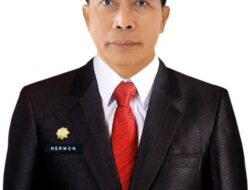 Pemkab Siapkan Raperda Pajak Dan Retribusi Pemkab Siapkan Raperda Pajak Dan Retribusi