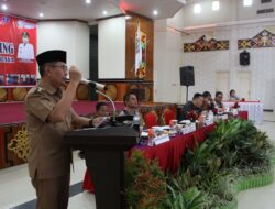 Camat Diminta Arahkan Lurah dan Kades Gelar Rembuk Stunting Camat Diminta Arahkan Lurah dan Kades Gelar Rembuk Stunting