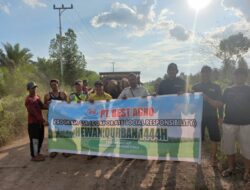 PT Best Agro Grup Kembali Serahkan 4 Ekor Sapi Kurban