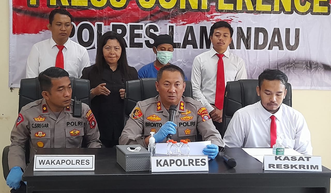 Tersinggung Ucapan, Suami Tikam Istri hingga Tewas