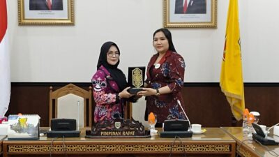Fisdawan Terima Kunjungan Ikiawan Kabupaten Kapuas Fisdawan Terima Kunjungan Ikiawan Kabupaten Kapuas