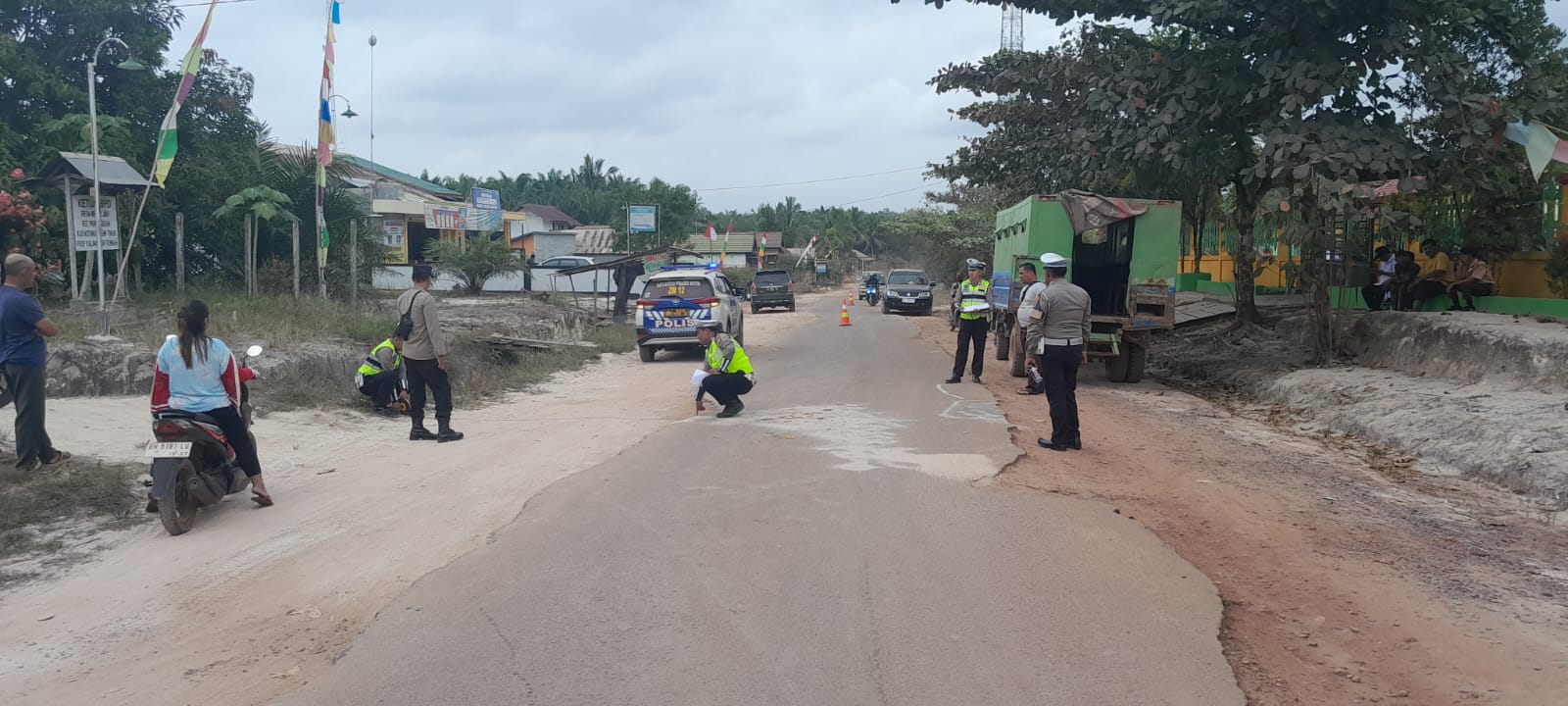 Siswi SMP Tewas Dihantam Truk Tanki BBM