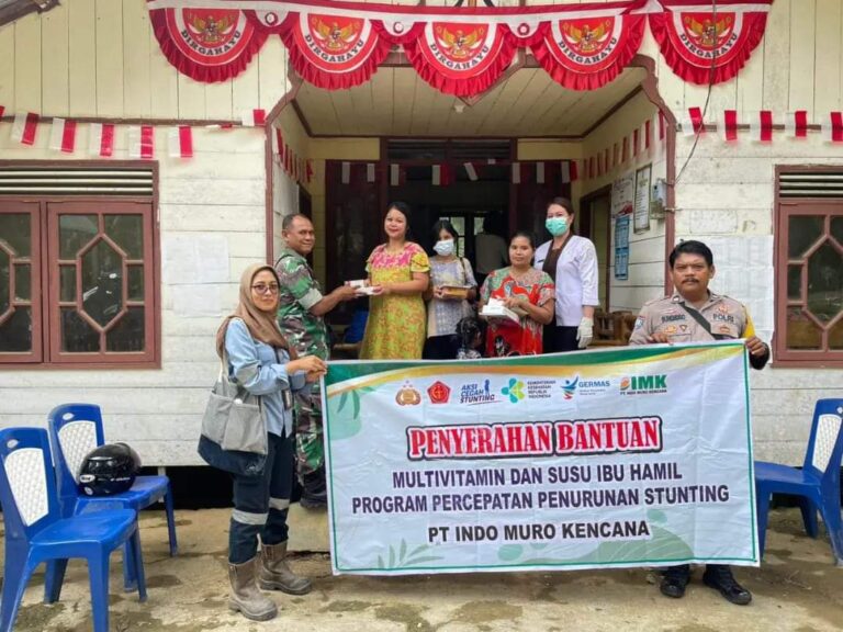 Cegah Stunting, Ibu Hamil Tanah Siang Selatan Dapat Susu dan Vitamin