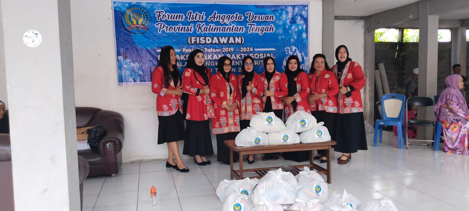 Fisdawan DPRD Kalteng Salurkan 1.000 Paket Sembako