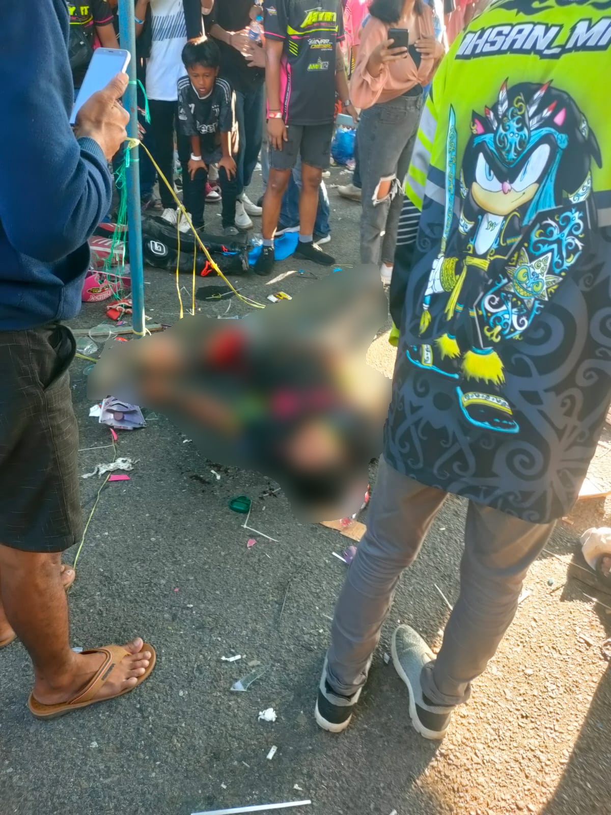 KEJURDA MOTOPRIX-Pembalap Hilang Kendali, 6 Penonton Terluka