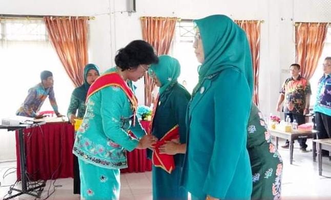 Bunda PAUD Kecamatan Bulik dan Sematu Jaya Dikukuhkan