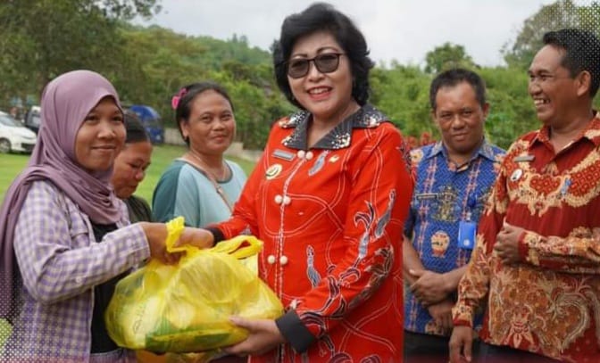 Pj Bupati Hadiri Operasi Pasar Murah di Kecamatan Lamandau