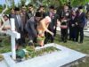Ziarah dan Tabur Bunga di Makam Pahlawan