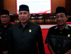 Tanah Halaman Kantor DPRD Bergeser