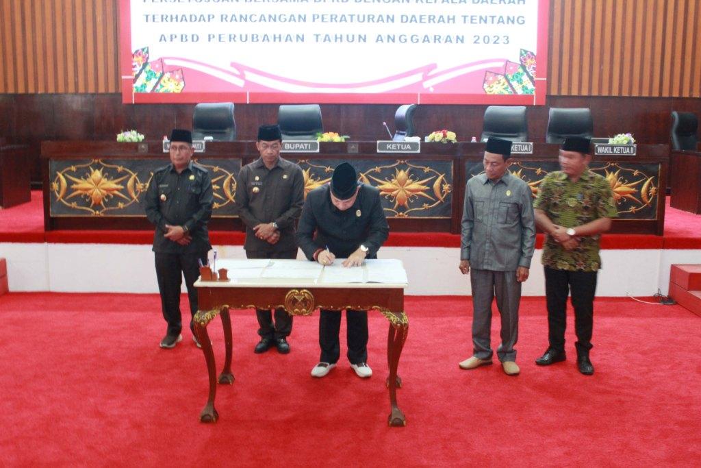APBD Perubahan Selesai Dibahas dan Disetujui