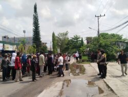 Kuburan Nenek Moyang Digusur Kuburan Nenek Moyang Digusur
