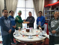 Doni Bantu Dana Pembangunan Masjid Muhammadiyah Samirhan Hamzah
