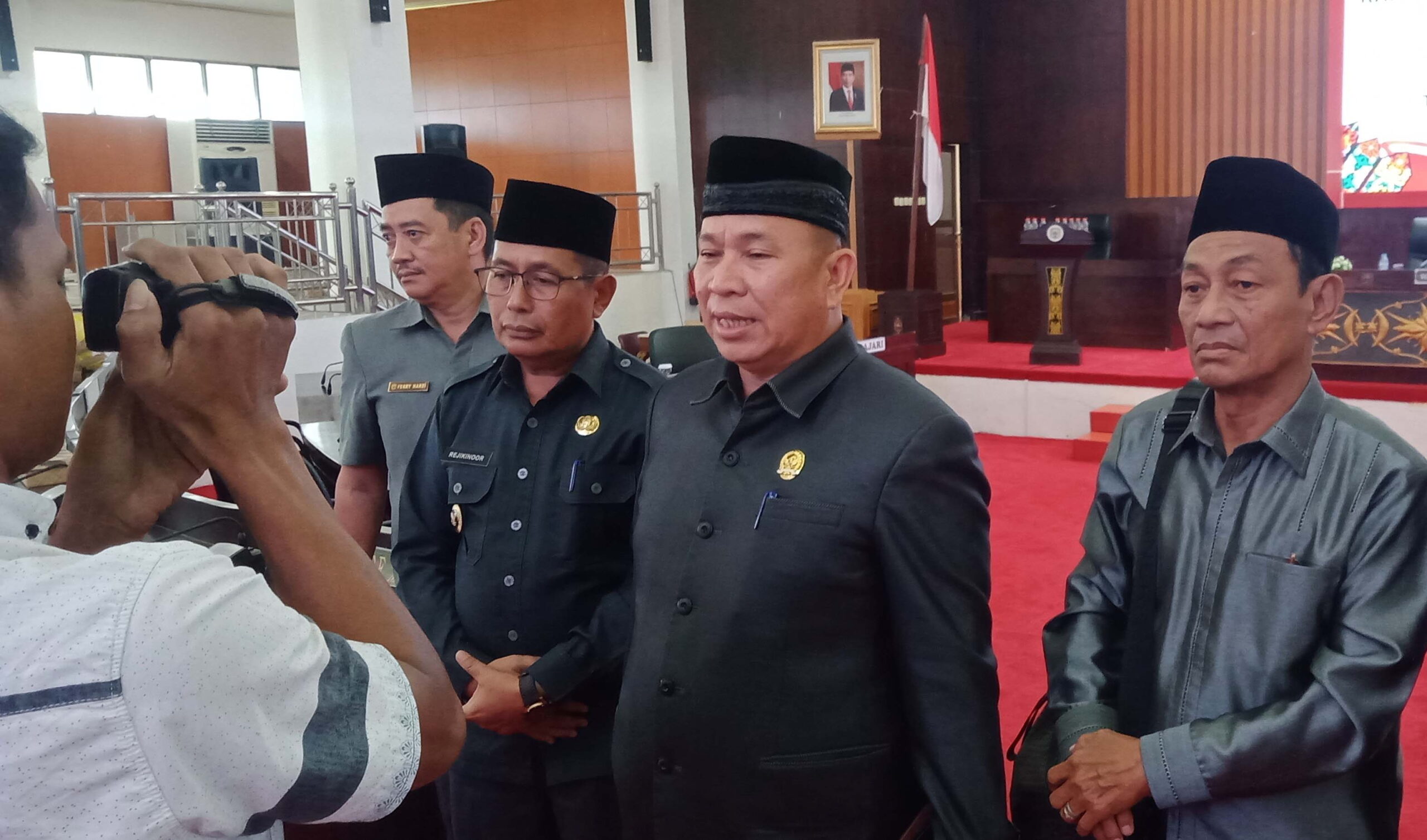 DPRD Terima Raperda KUA PPAS Perubahan APBD 2023 dan APBD 2024