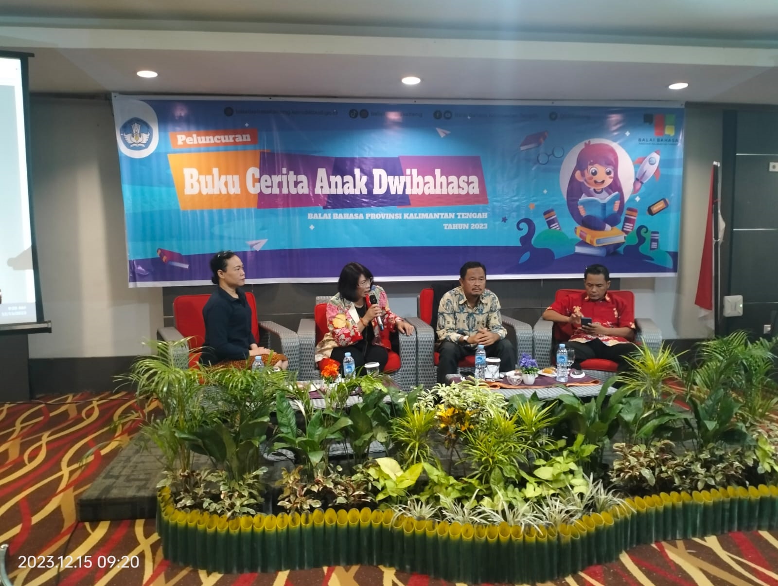 Balai Bahasa Luncurkan 70 Buku Cerita Anak Dwibahasa