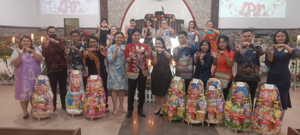PERAYAAN NATAL UNIVERSITAS TERBUKA PALANGKA RAYA-“UT adalah Kita, UT untuk Semua”