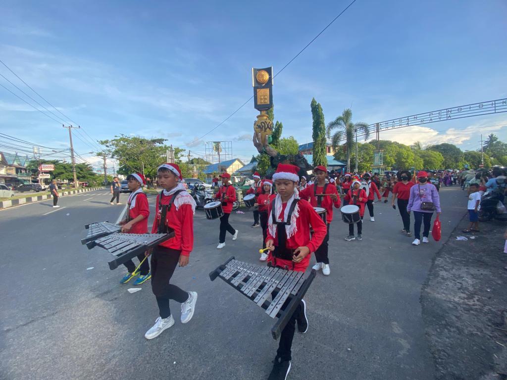 Meriahnya Parade Natal Kalteng 2023 Meriahnya Parade Natal Kalteng 2023